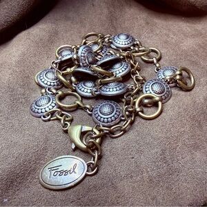 Fossil Two-Tone Metal Chain Belt – Medallion Link Design